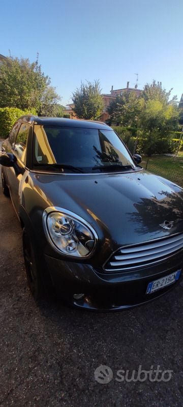Usata Mini Countryman 111 CV (81 kW) 2012 Grigio SUV