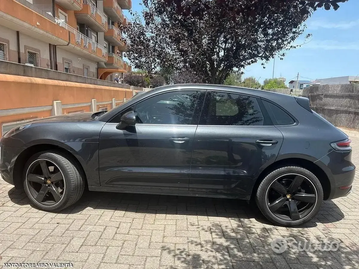 Usata Porsche Macan 265 CV (194 kW) 2021 Nero SUV
