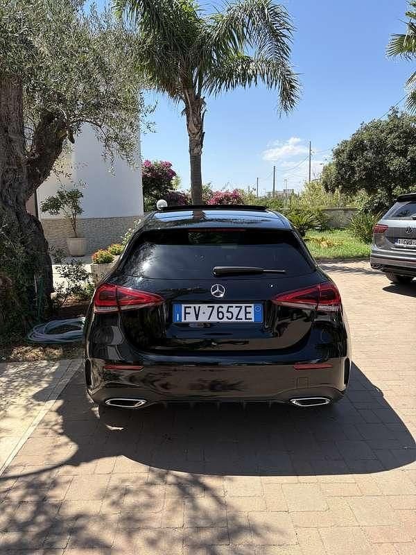 Usata Mercedes A180 Premium 116 CV (85 kW) 2019 Berlina