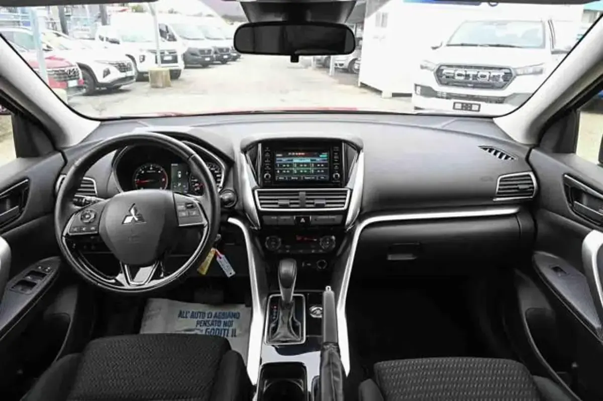 Usata Mitsubishi Canter 2020 Rosso SUV