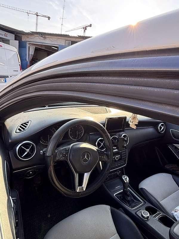 Usata Mercedes A180 Executive 109 CV (80 kW) 2015 Berlina