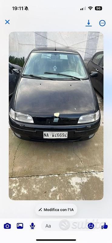 Nero Usata 1994 Fiat Punto Tre volumi | 7500 € - Immagine 1/4