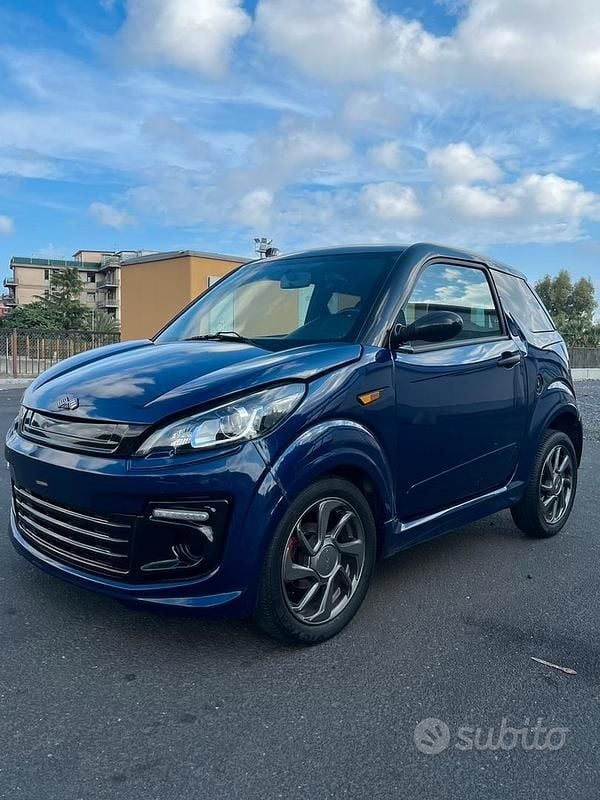 Usata 2019 Ligier JS50 Due volumi | 8900 € (Buon prezzo) - Immagine 1/4