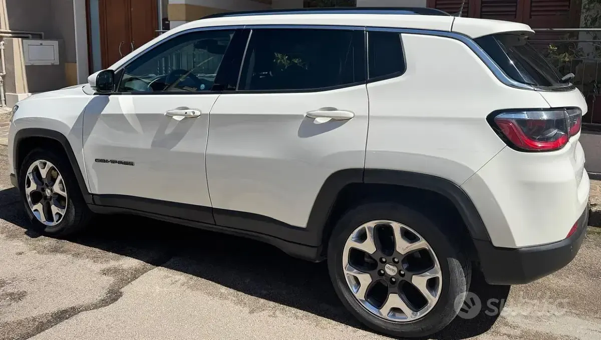 Usata Jeep Compass 120 CV (88 kW) 2018 Bianco SUV