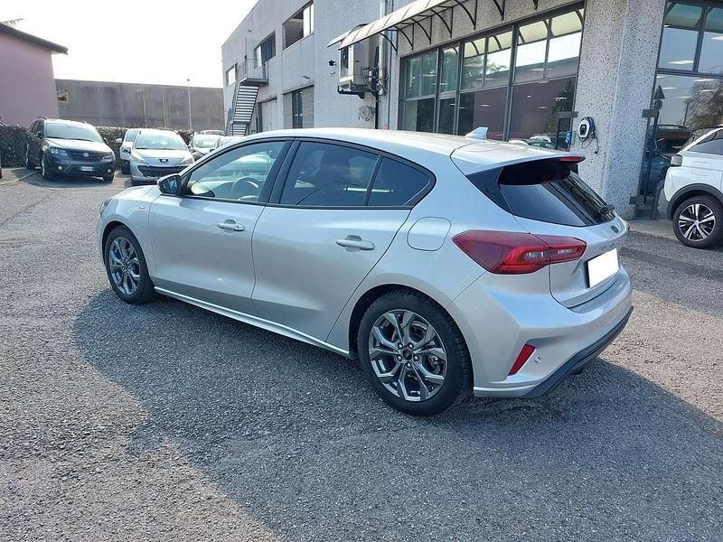 Usata Ford Focus ST-Line 125 CV (91 kW) 2024 Argento Berlina