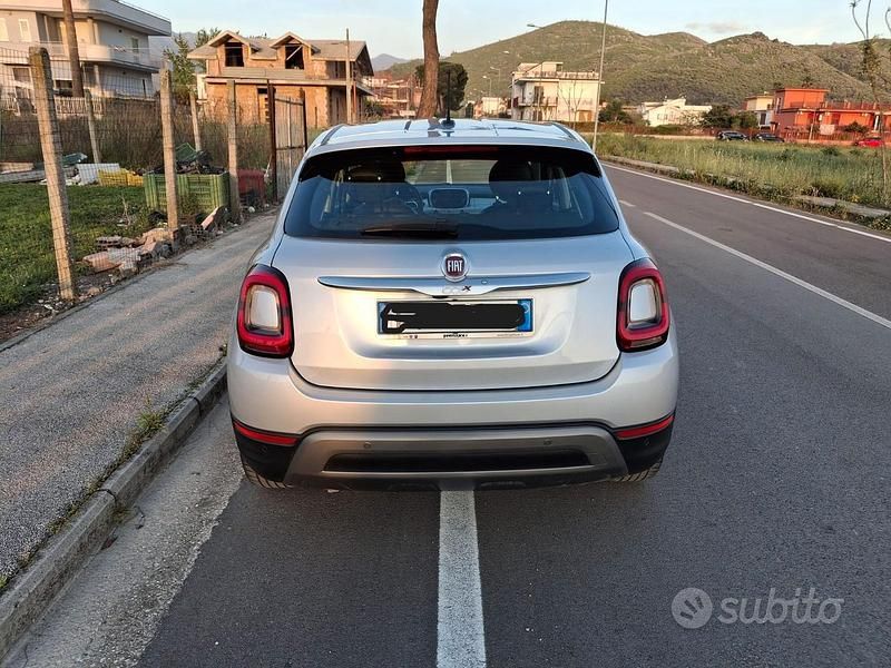 Käytetty Fiat 1600 120 HP (88 kW) 2019 Harmaa Sedan