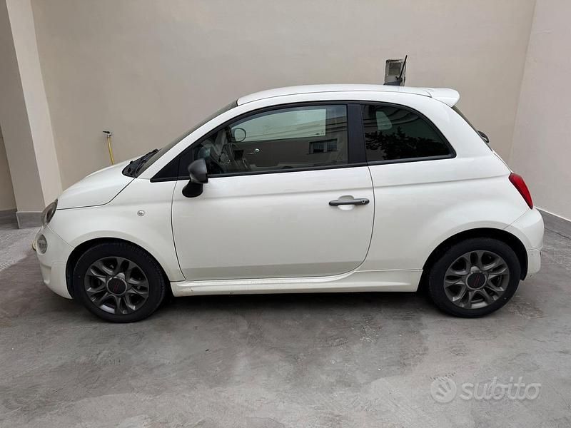 Bianco Usata 2018 Fiat 500S S Due volumi | 10.300 € (Buon prezzo) - Immagine 1/4