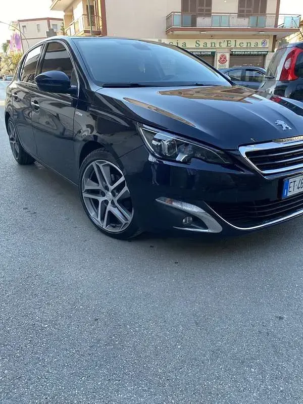 Usata Peugeot 308 Active 116 CV (85 kW) 2013 Berlina