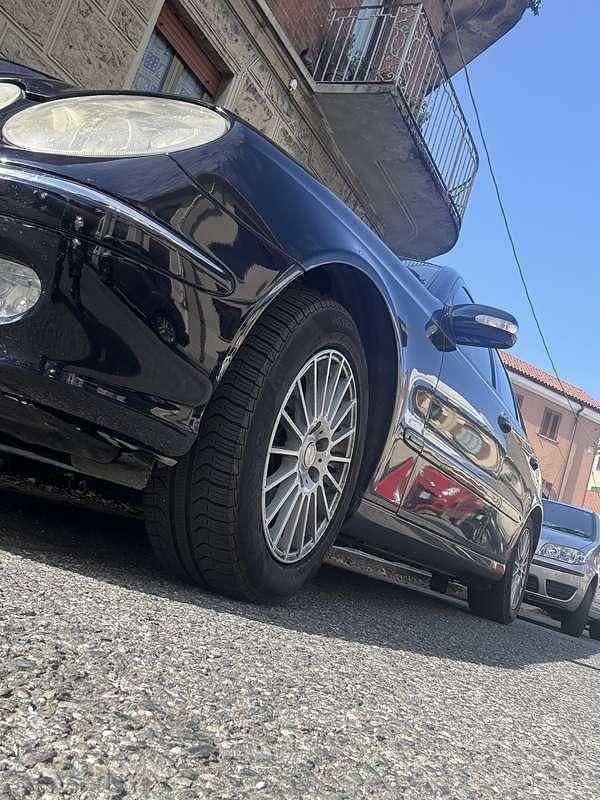 Usata Mercedes E200 Elegance 163 CV (119 kW) 2003 Berlina