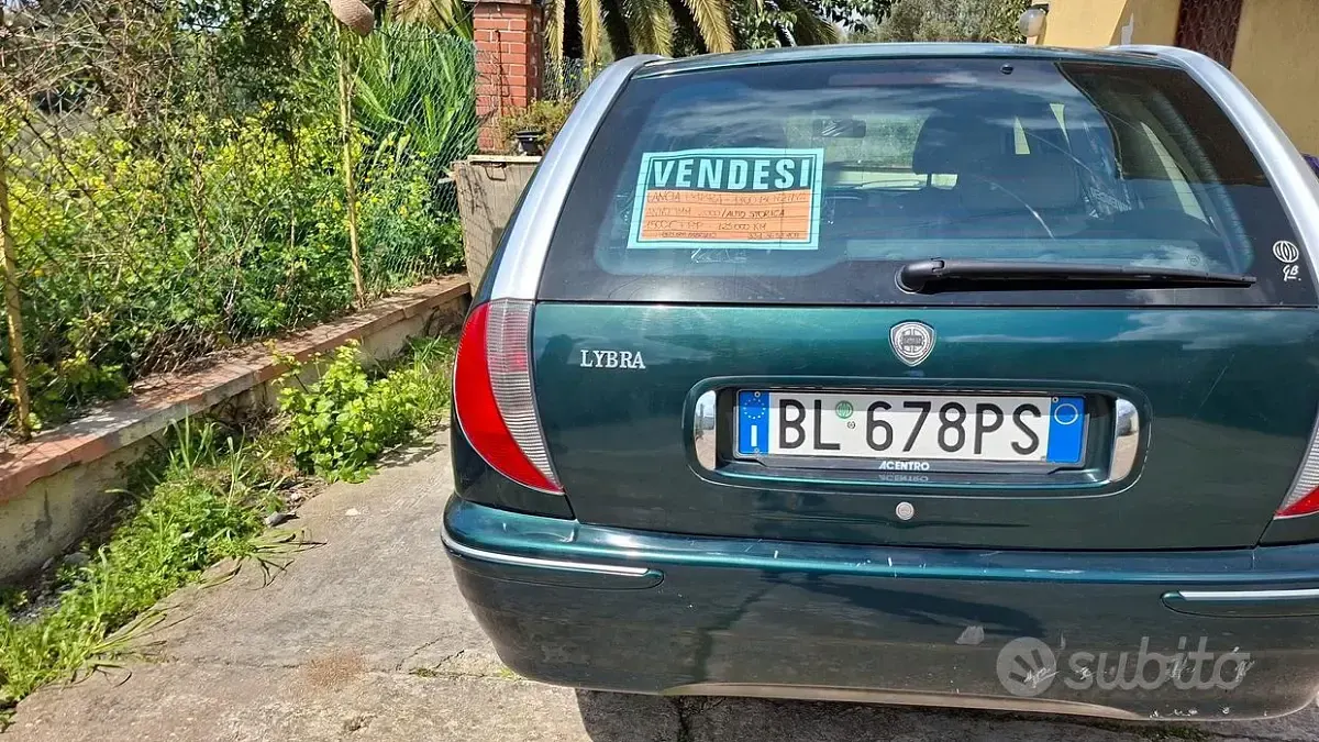 Usata Lancia Lybra 131 CV (96 kW) 2000 Verde Station wagon