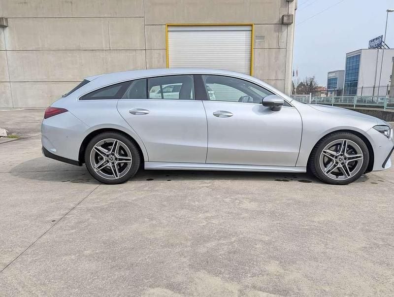 Usata Mercedes CLA220 Shooting Brake Advanced Plus 190 CV (139 kW) 2024 Argento Station wagon