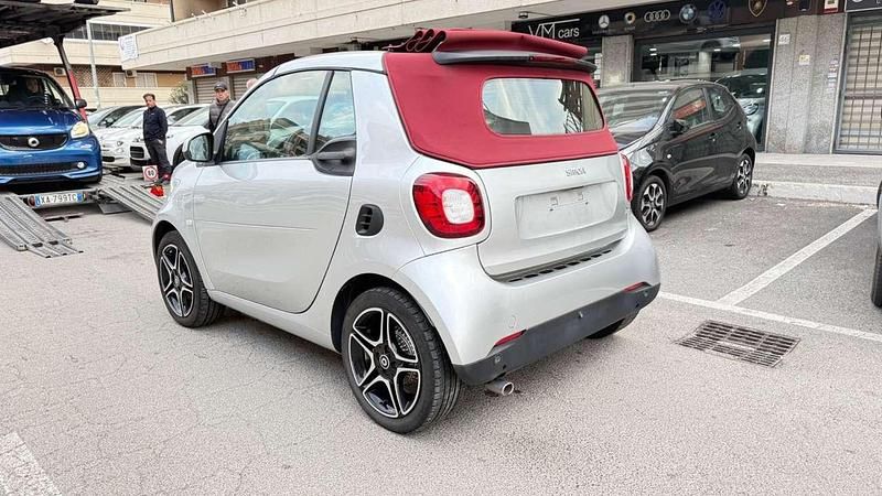 Usata Smart ForTwo Cabrio Prime 90 CV (66 kW) 2019 Argento Cabrio