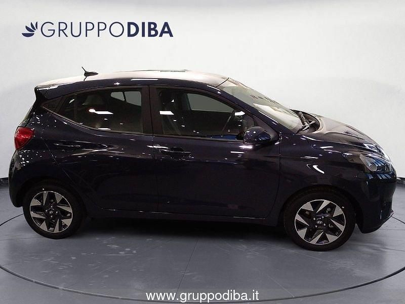 Nuova Hyundai i10 63 CV (46 kW) 2025 Grigio Utilitaria