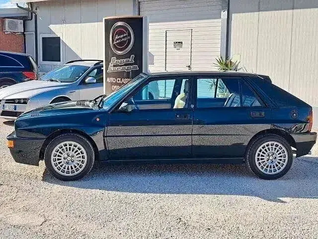 Usata Lancia Delta 210 CV (154 kW) 1992 Verde Utilitaria
