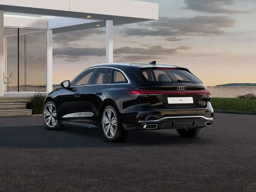 Nuova Audi A5 Business 204 CV (150 kW) 2026 Nero mito metallizzato Station wagon