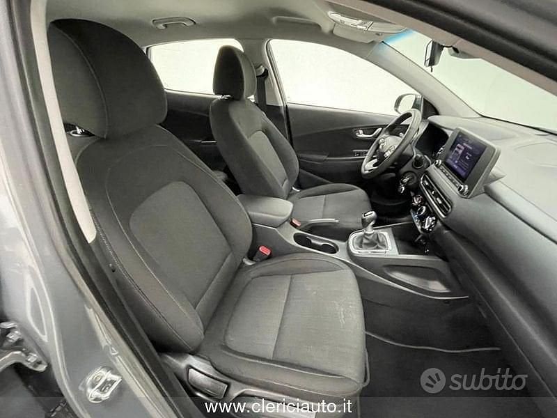 Usata Hyundai Kona 120 CV (88 kW) 2021 Grigio SUV