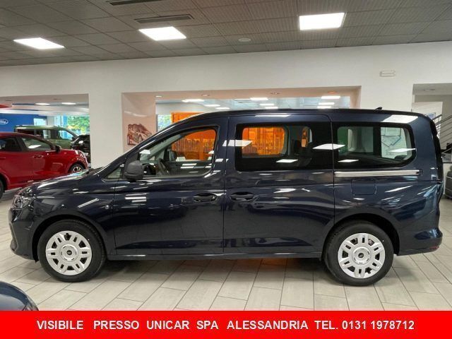 Käytetty Ford Tourneo Connect 122 HP (89 kW) 2024 Sininen Tila-auto