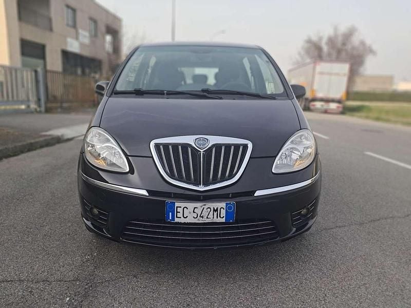 Usata Lancia Musa 95 CV (69 kW) 2010 Other Monovolume