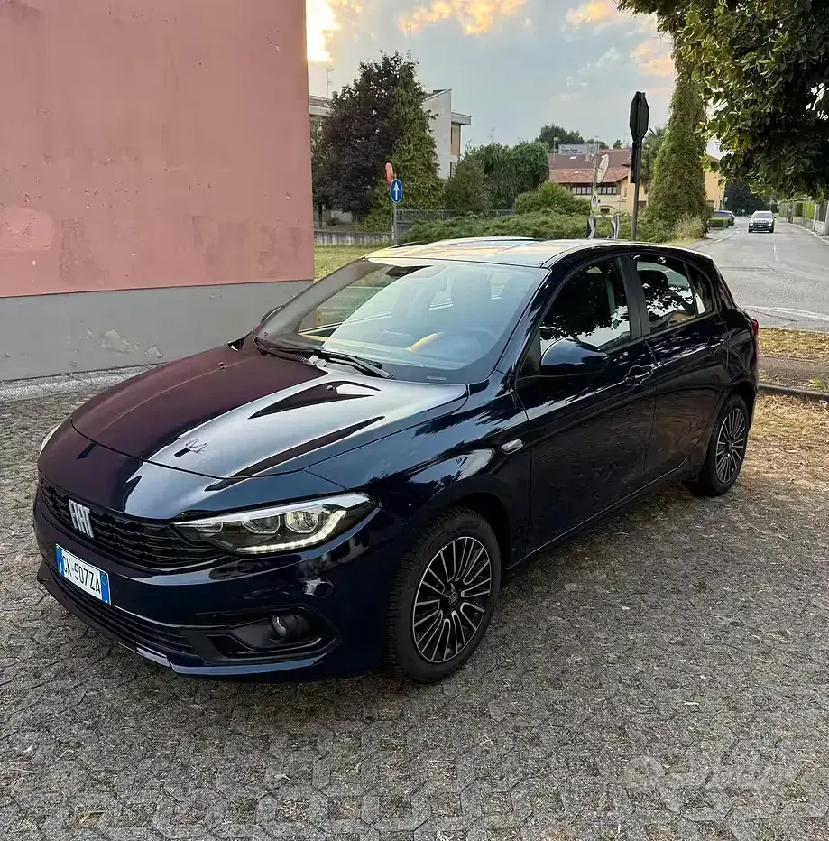 Usata Fiat Tipo 131 CV (96 kW) 2022 Bluazzurro Berlina