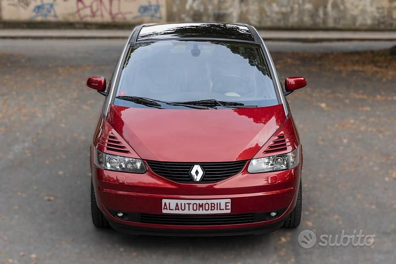 Usata Renault Avantime Privilege 207 CV (152 kW) 2002 Rouge de mars Monovolume