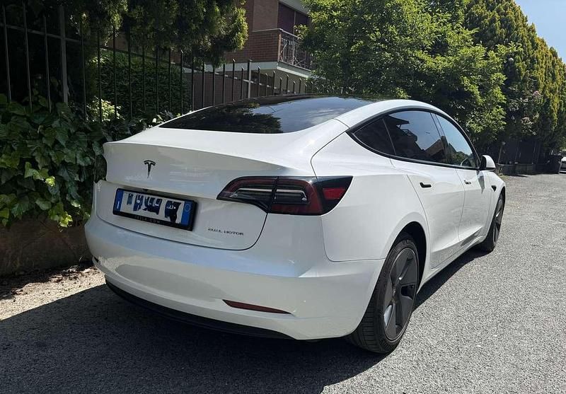 Usata Tesla Model 3 152 kW (208 CV) 2023 Berlina