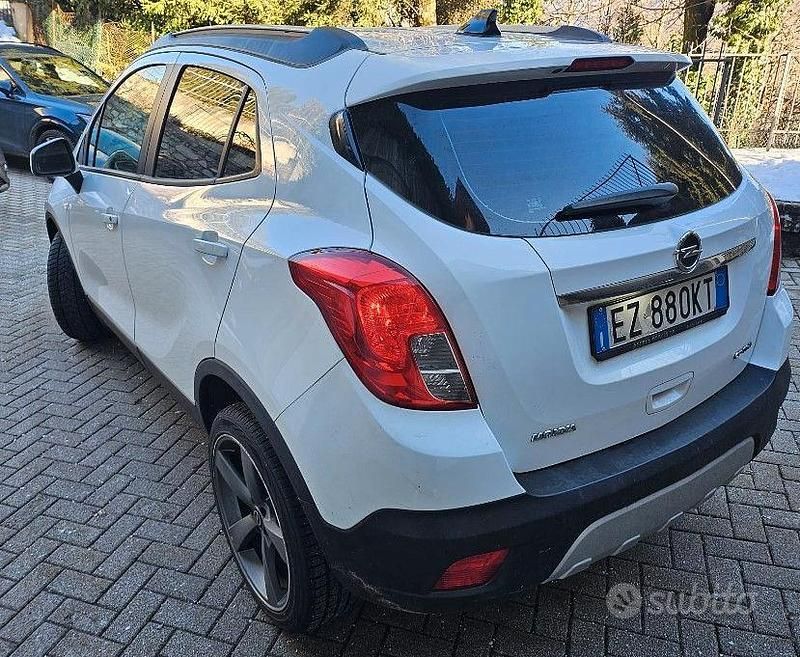 Usata Opel Mokka 131 CV (96 kW) 2015 Bianco SUV
