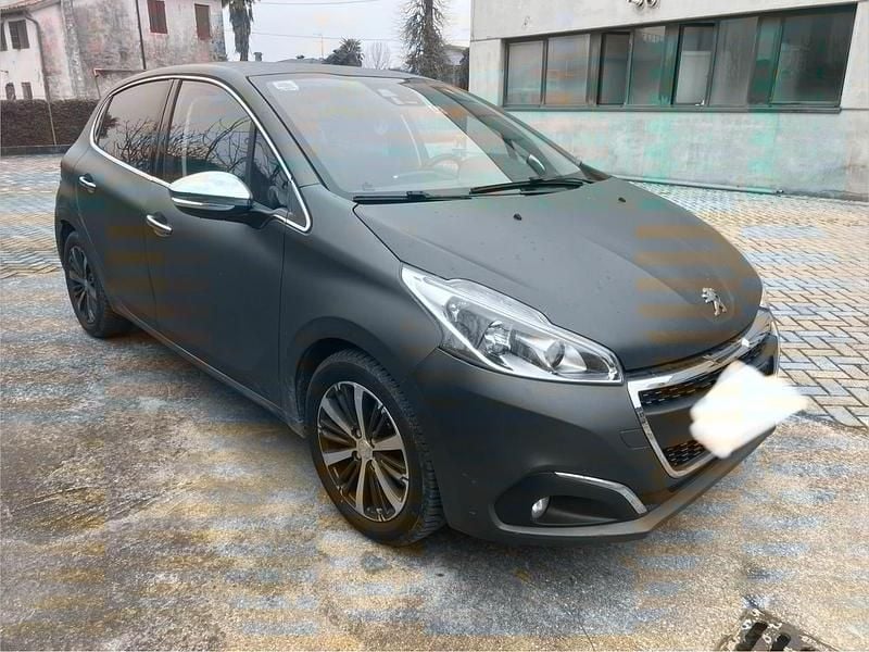 Usata Peugeot 208 Allure 99 CV (72 kW) 2018 Grigio Utilitaria