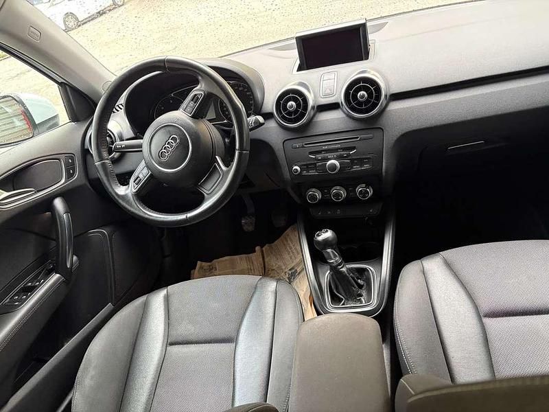 Usata Audi A1 Ambiente 105 CV (77 kW) 2012 Bianco Berlina