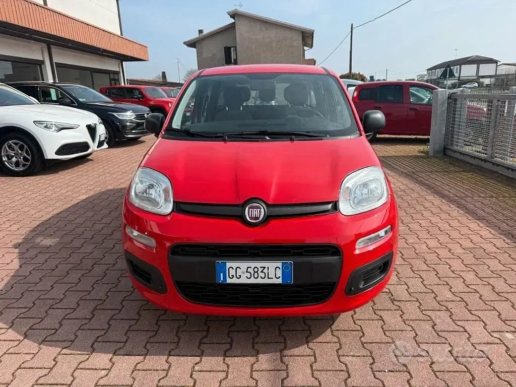 Usata Fiat Panda 69 CV (50 kW) 2021 Rosso Utilitaria