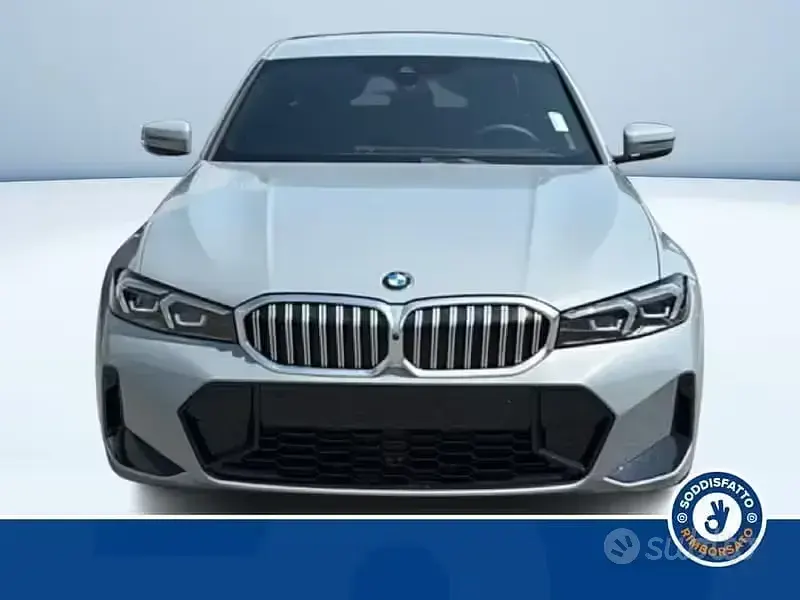 Nuova BMW 320e M Sport 2026 Grigio Berlina