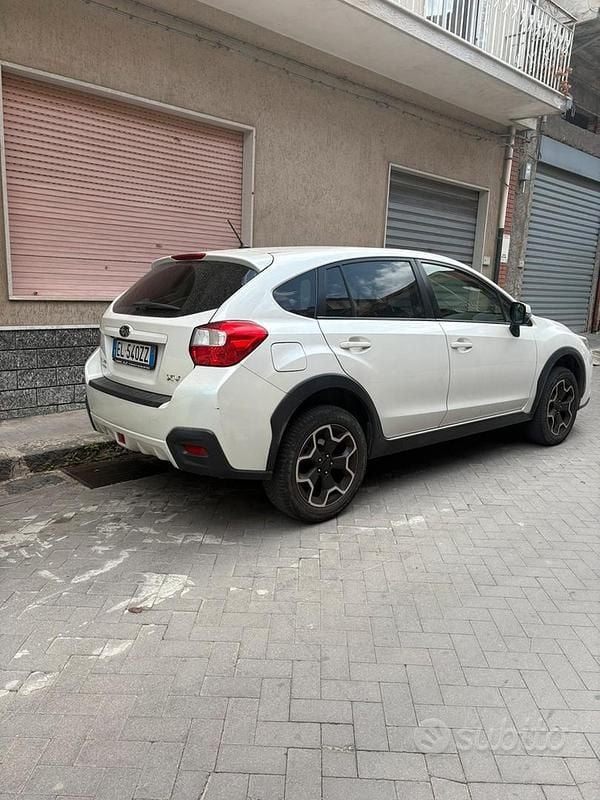 Usata Subaru XV 150 CV (110 kW) 2012 Bianco SUV