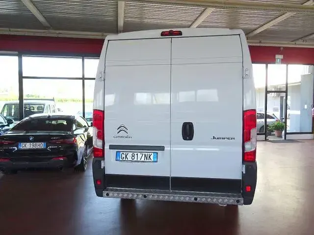 Usata Citroën Jumper 140 CV (102 kW) 2022 Bianco Monovolume
