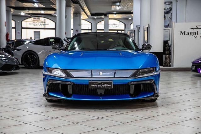 Nuova Ferrari 12 Cilindri 830 CV (610 kW) 2025 Blu corsa Coupé