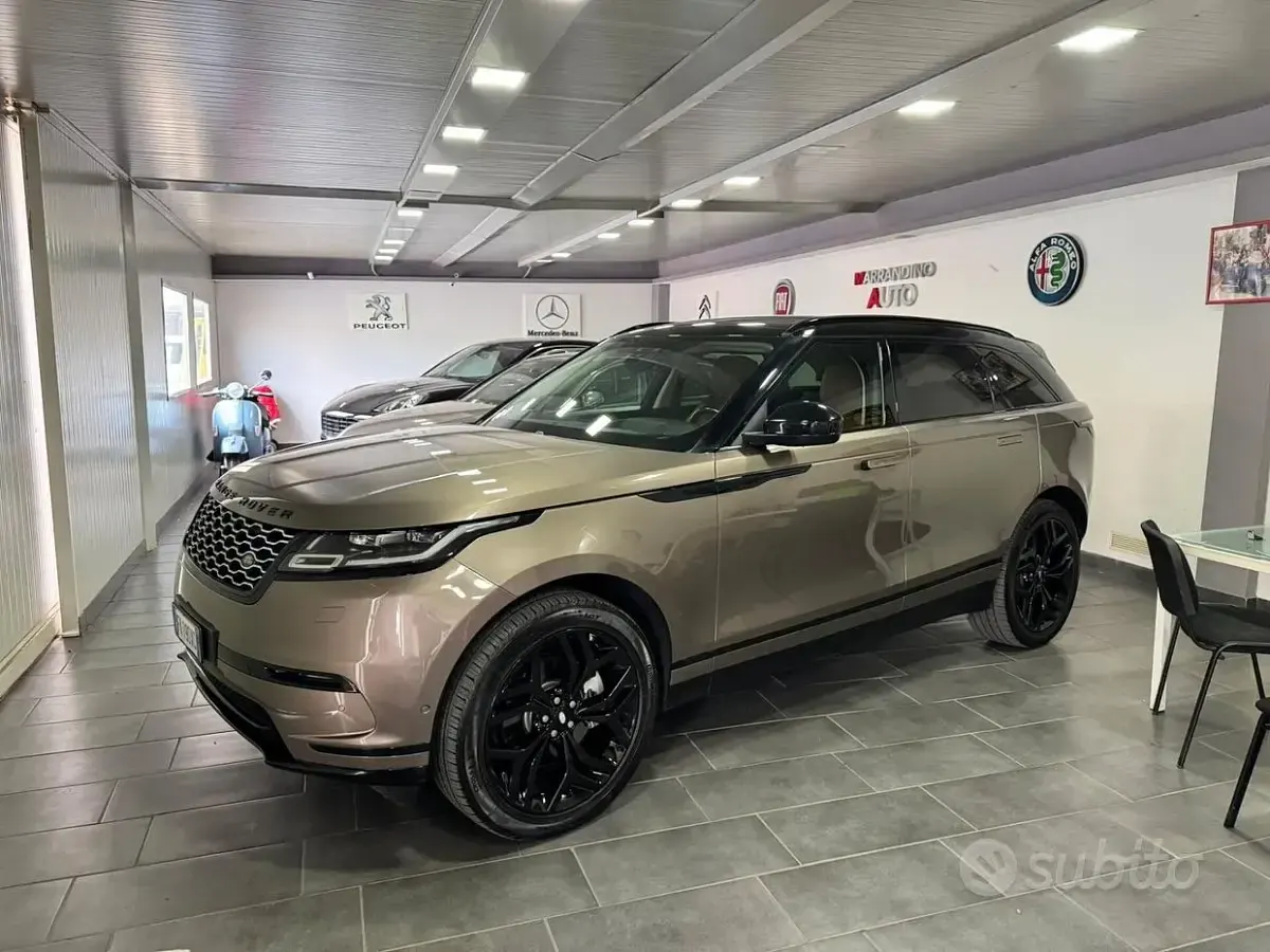 Second-hand Land Rover Range Rover Velar SE 300 CP (220 kW) 2017 Maro SUV