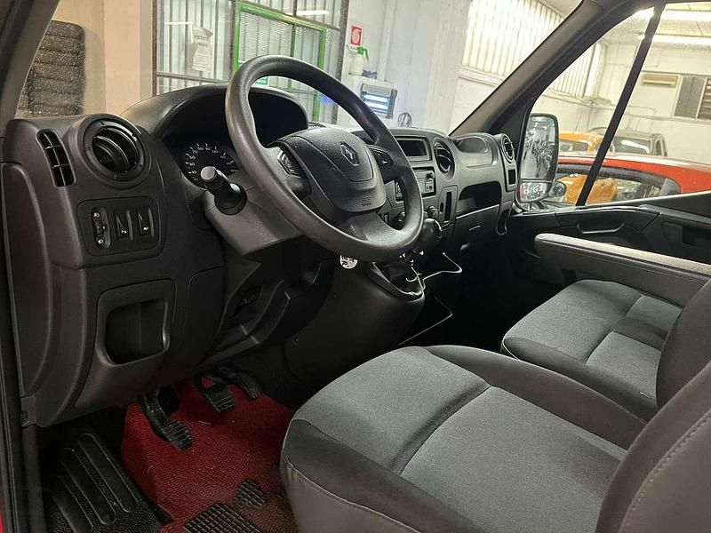 Usata Renault Master 131 CV (96 kW) 2019 Rosso Furgone