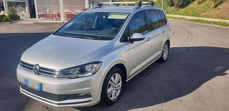 Usata VW Touran Business 150 CV (110 kW) 2020 Grigio Monovolume