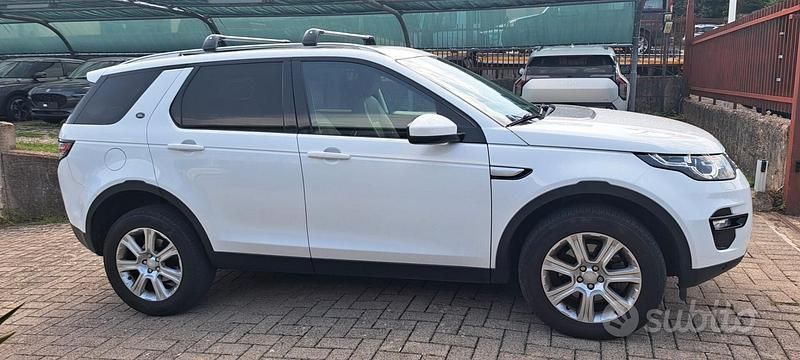 Usata Land Rover Discovery Sport HSE 150 CV (110 kW) 2016 Bianco SUV