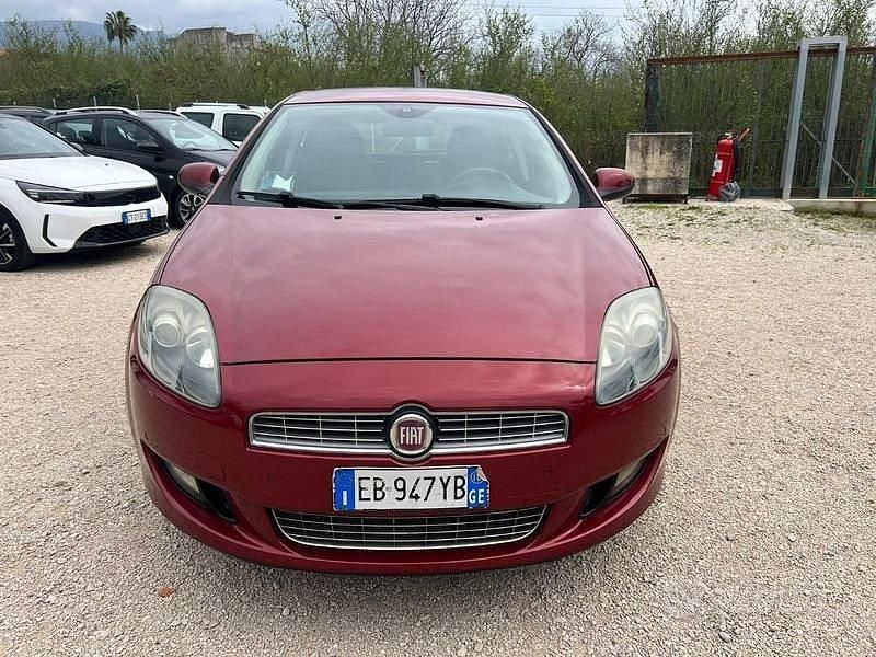 Usata Fiat Bravo Dynamic 105 CV (77 kW) 2010 Rosso Utilitaria