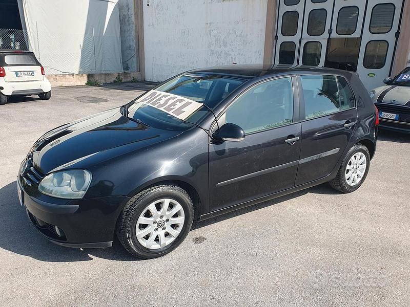 Usata VW Golf IV 105 CV (77 kW) 2004 Nero Berlina