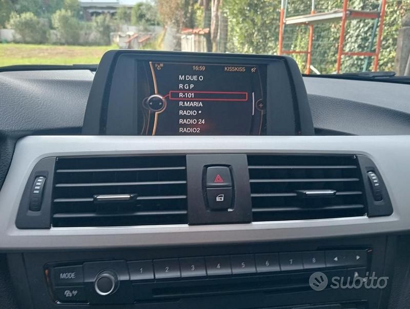 Usata BMW 320 190 CV (139 kW) 2013 Nero Station wagon