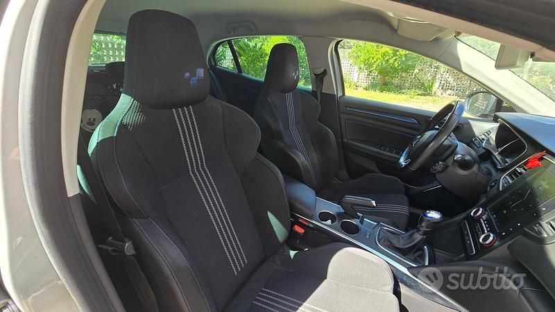 Usata Renault Mégane GT Line GT-Line 131 CV (96 kW) 2016 Utilitaria