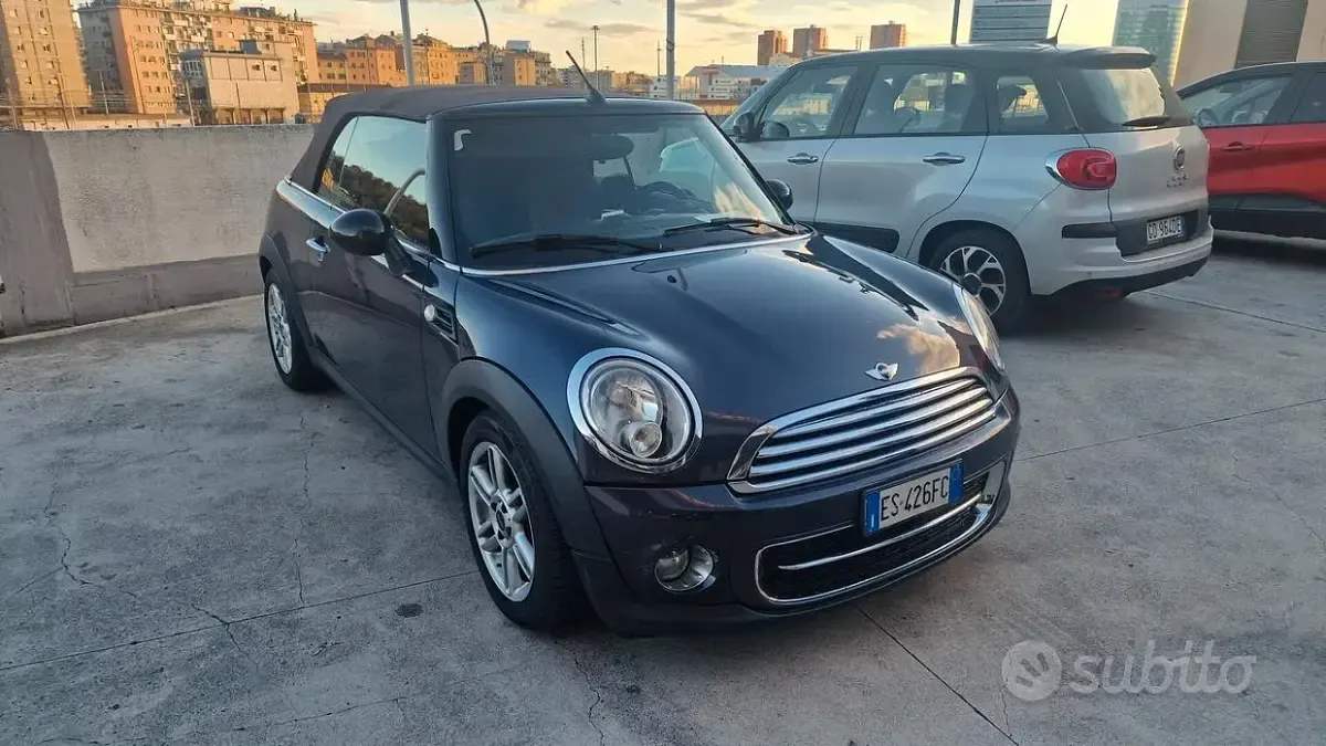 Usata Mini Cooper D Cabriolet 112 CV (82 kW) 2013 Cabrio
