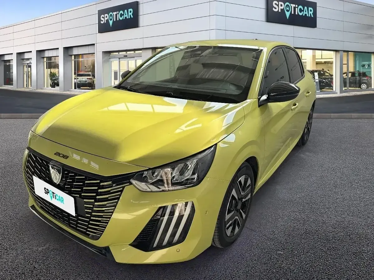 Usata Peugeot 208 Allure 102 CV (75 kW) 2024 Utilitaria