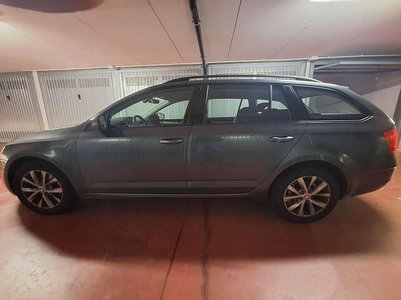 Usata Skoda Octavia Ambition 116 CV (85 kW) 2020 Station wagon