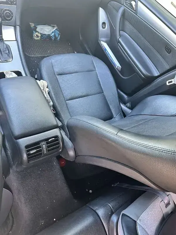 Usata Mercedes 220 Avantgarde 150 CV (110 kW) 2007