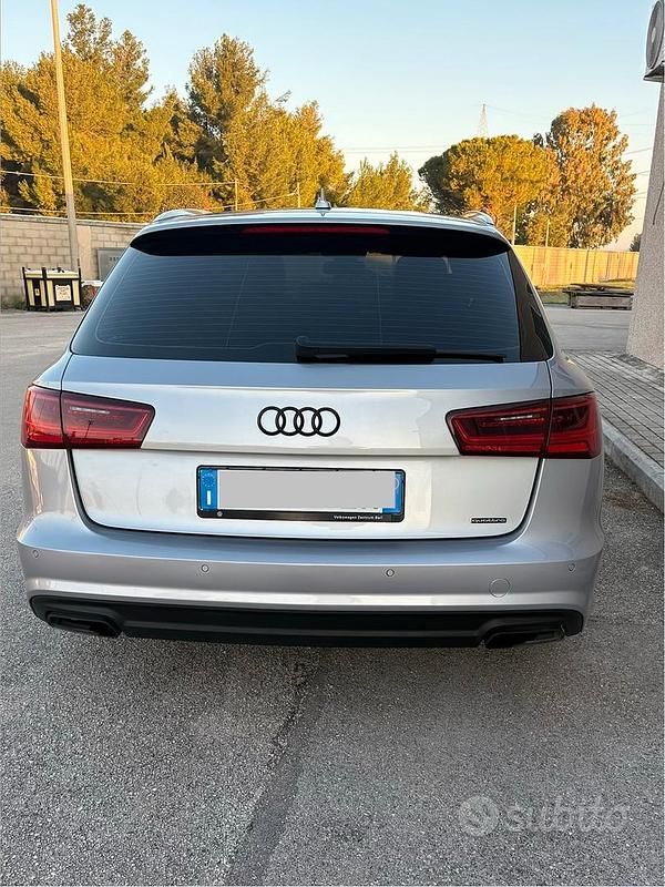 Usata Audi A6 190 CV (139 kW) 2018 Grigio Station wagon