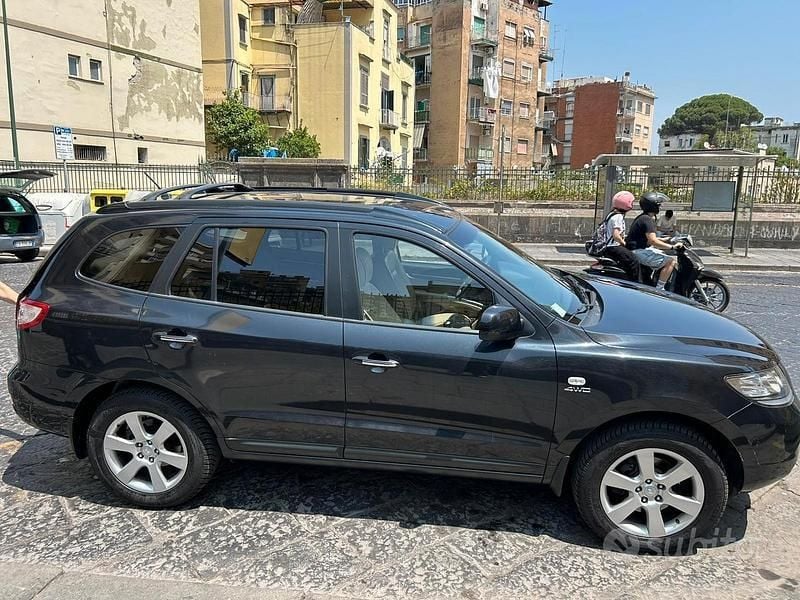 Usata Hyundai Santa Fe 155 CV (114 kW) 2006 Nero SUV