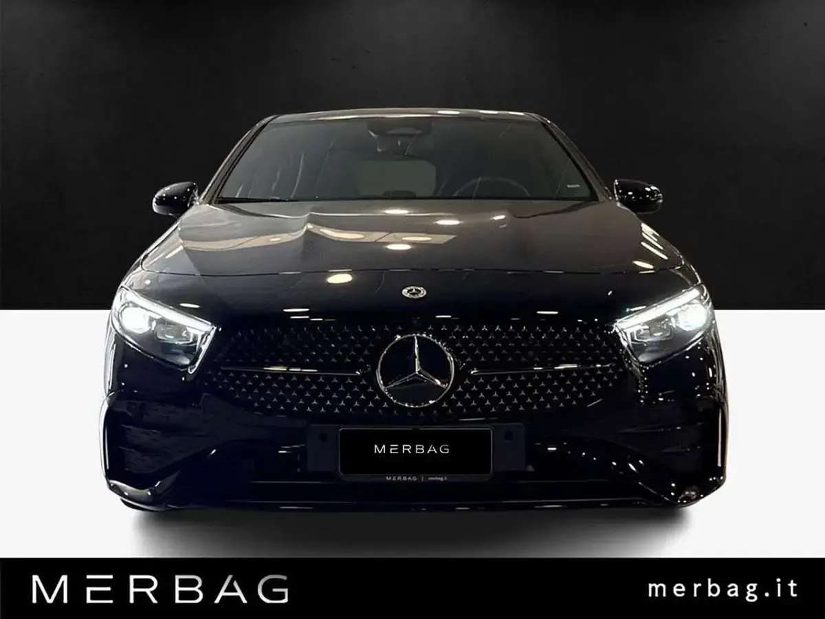 Usata Mercedes A180 Advanced Plus 136 CV (100 kW) 2025 Nero Berlina