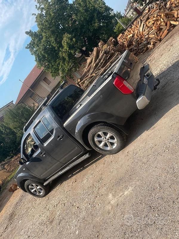 Usata Nissan Navara 2006 Nero Pick-up