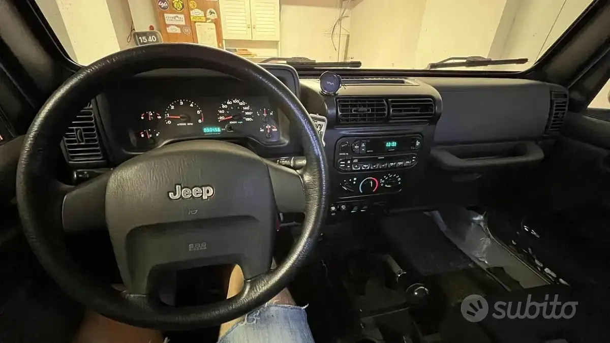 Usata Jeep Wrangler 177 CV (130 kW) 2006 Grigio SUV